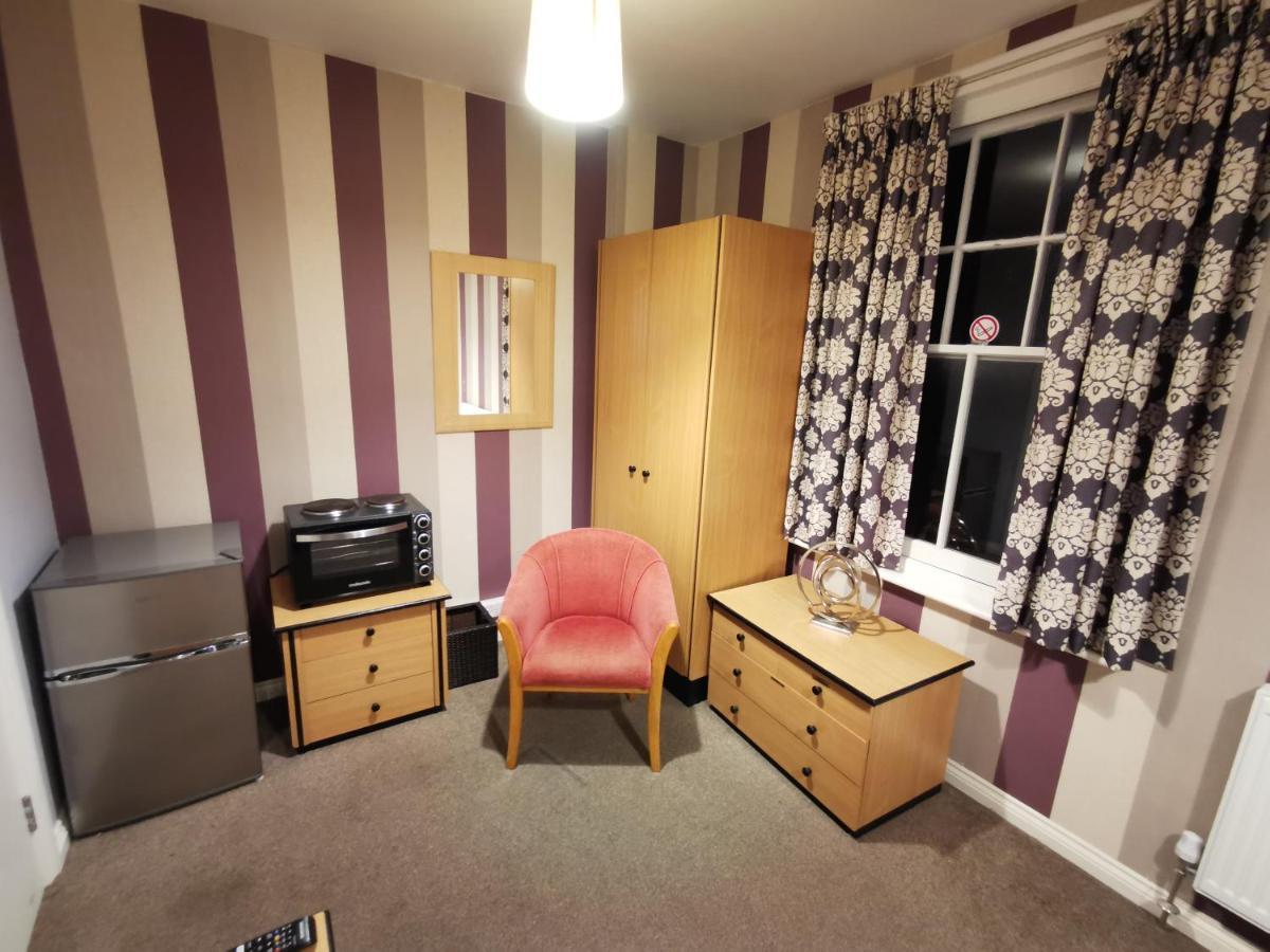 Aspire 860 Hotel Colchester Kültér fotó
