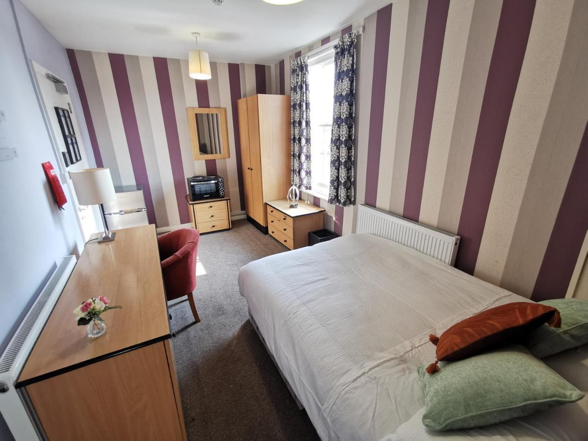 Aspire 860 Hotel Colchester Kültér fotó