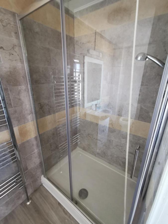 Aspire 860 Hotel Colchester Kültér fotó