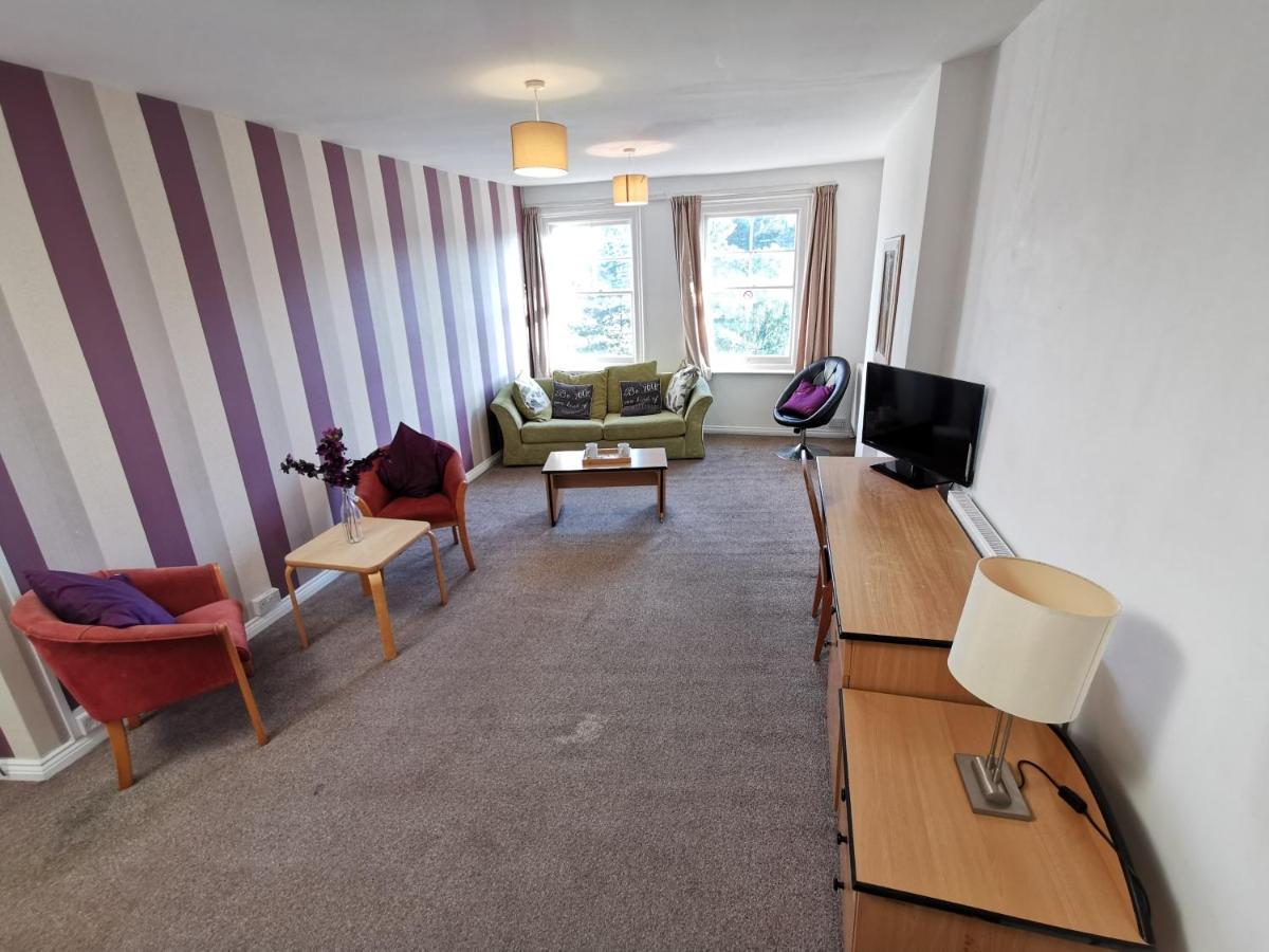 Aspire 860 Hotel Colchester Kültér fotó