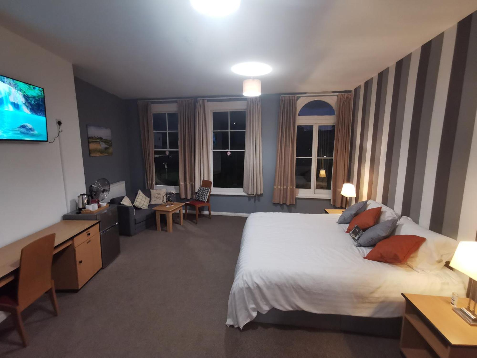 Aspire 860 Hotel Colchester Kültér fotó